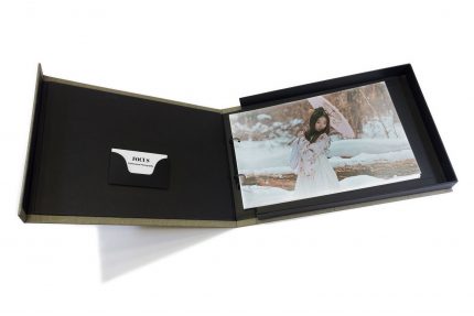 Presentation Box Inner View