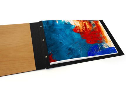 Pf Hh Tm 11x17 Lnd 3quarter Bound Inner Art