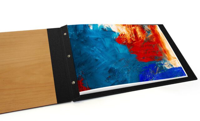 Pf Hh Tm 11x17 Lnd 3quarter Bound Inner Art